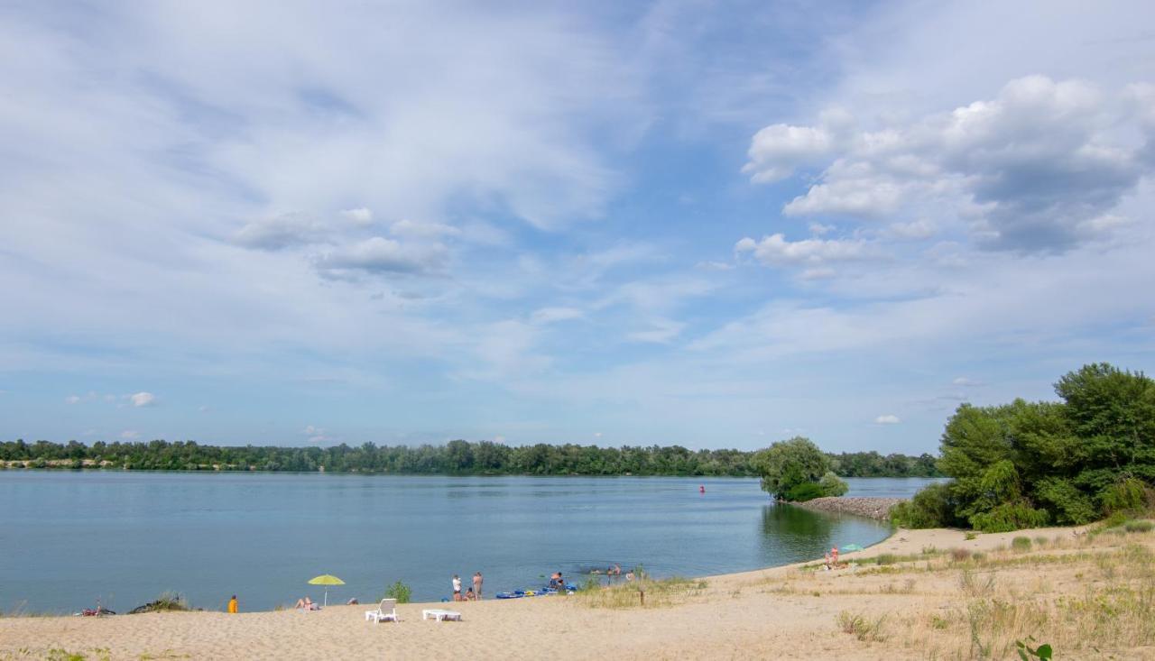 Knyazha Hora Hotel Kaniów Zewnętrze zdjęcie