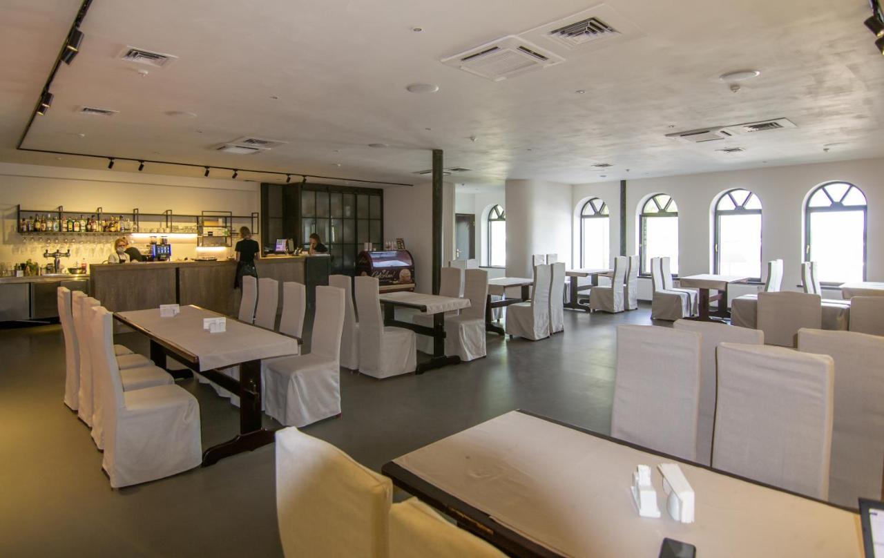 Knyazha Hora Hotel Kaniów Zewnętrze zdjęcie